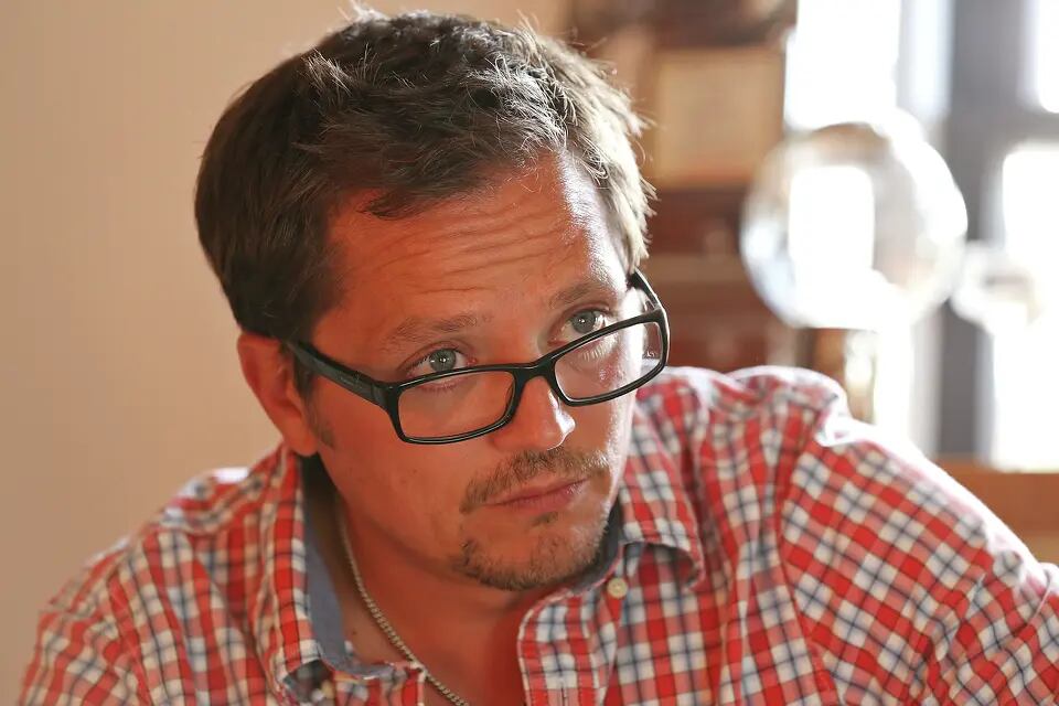 Jorge Ernesto Campos Herrero, dueño de CommonWealth Coffeehouse en San Antonio, fue acusado por el gobierno de Estados Unidos de fraude bancario y robo de identidad agravado