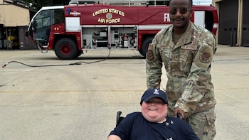 Clyde jugó béisbol en las