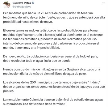 El presidente Gustavo Petro dictó