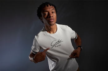 Lanzan línea de zapatillas exclusiva