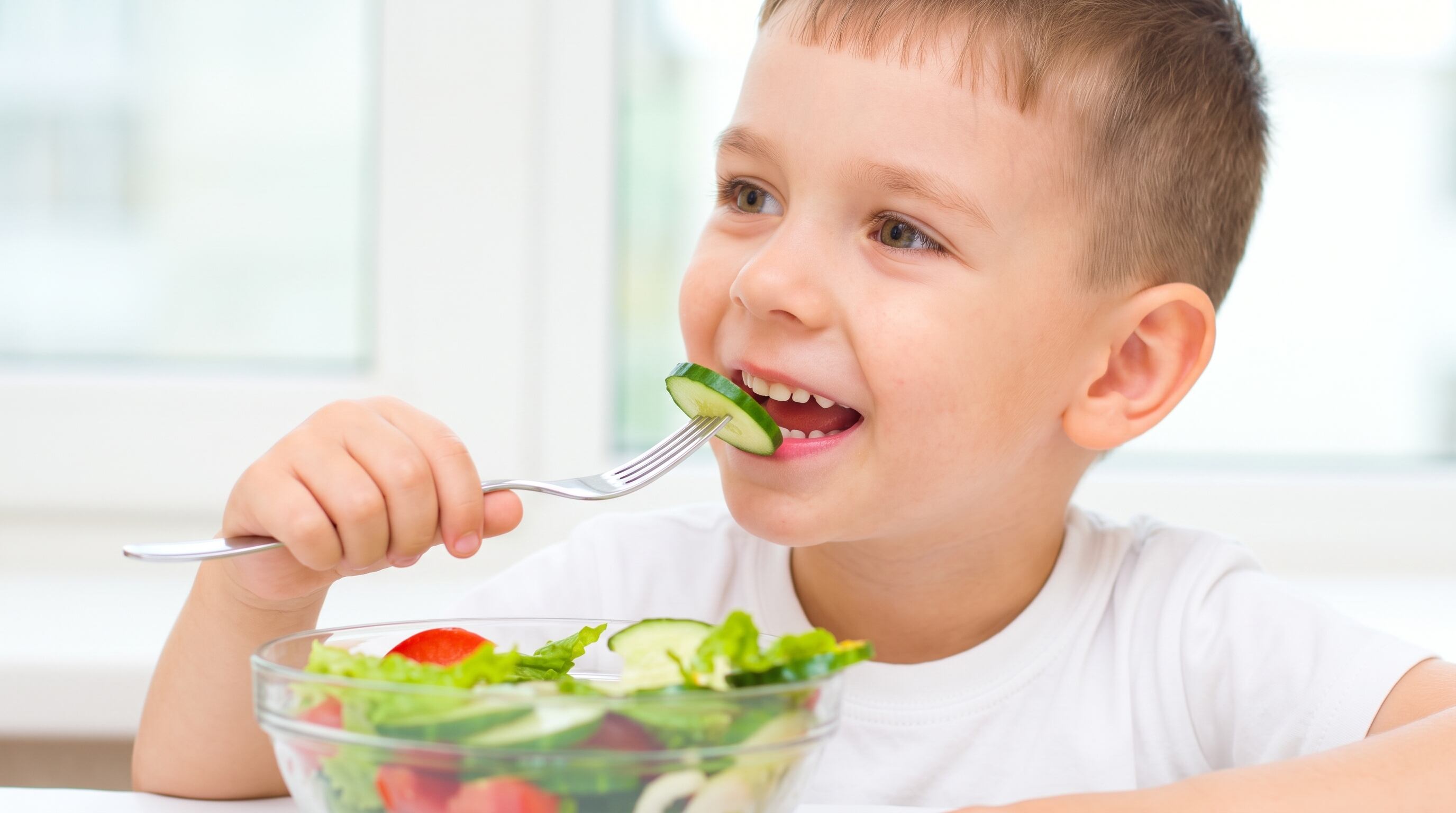 La alimentación cetogénica fue utilizada como tratamiento complementario en niños con epilepsia farmacorresistente. - crédito (Imagen Ilustrativa Infobae)
