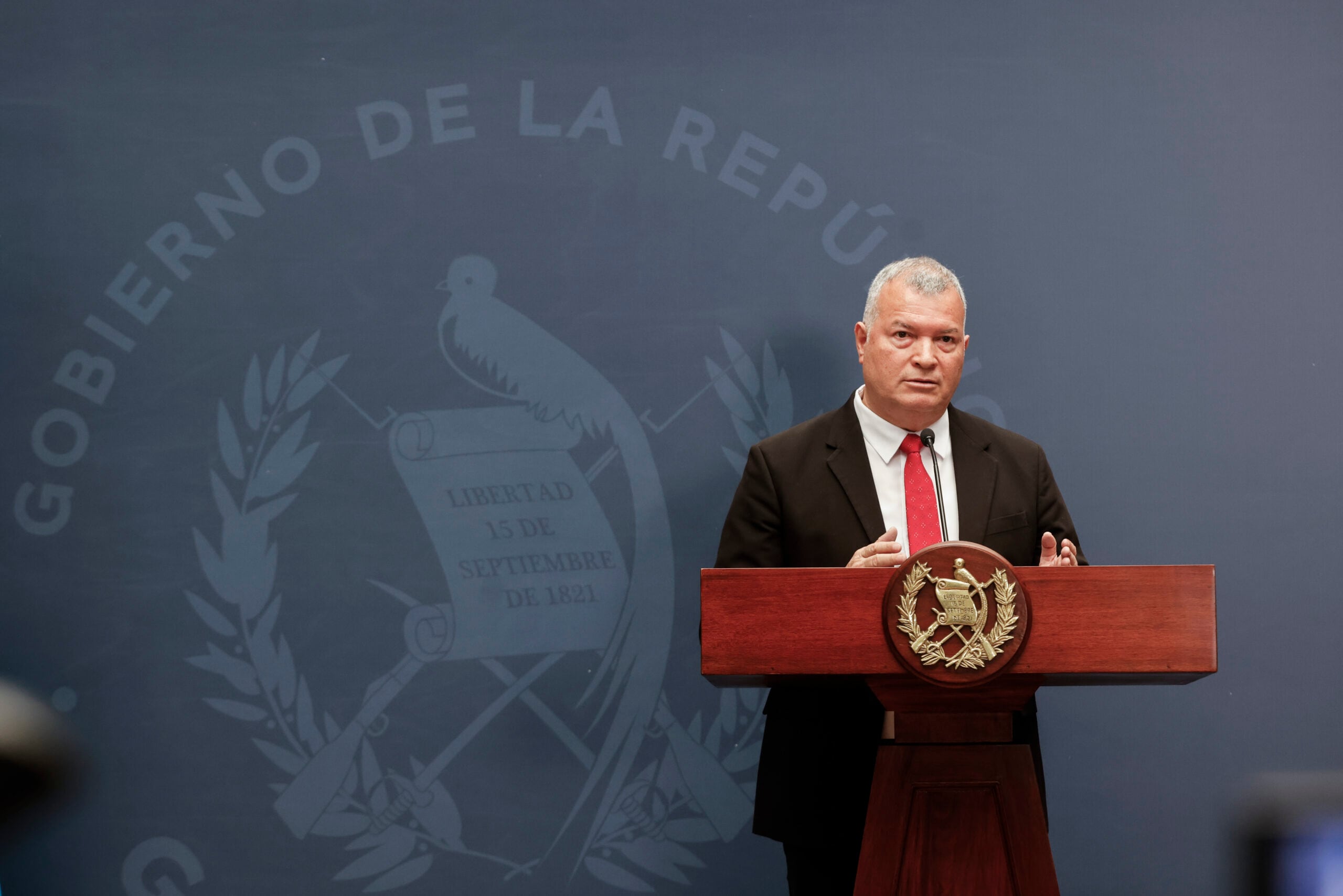 Erwin Barrios confirmó que el reglamento definirá controles sobre la cadena de comercialización y el uso de los recursos públicos. (DCA)