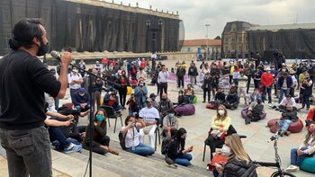 Concejo de Bogotá, Plaza de Bolívar. Foto: @CarlosFGalán