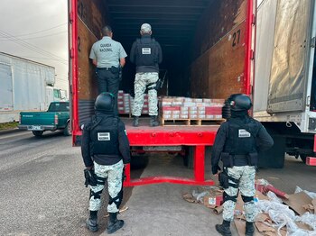 Fotografía cedida hoy por la