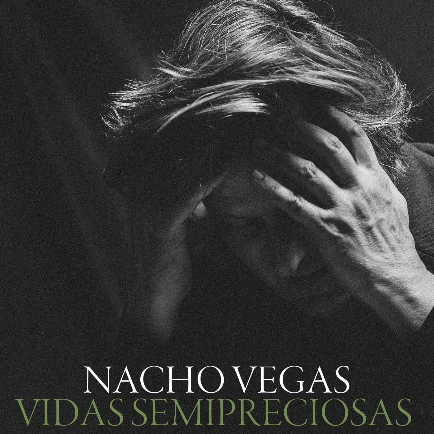 El artista asturiano explora en Vidas semipreciosas la fragilidad y la belleza de lo cotidiano, abordando temas sociales y emocionales en cada canción - crédito Oso Polita