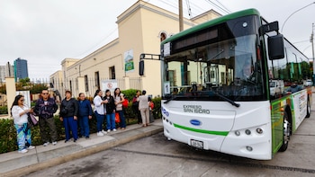 Buses gratuitos por Semana Santa: San Isidro habilita unidades para recorrer las siete iglesias