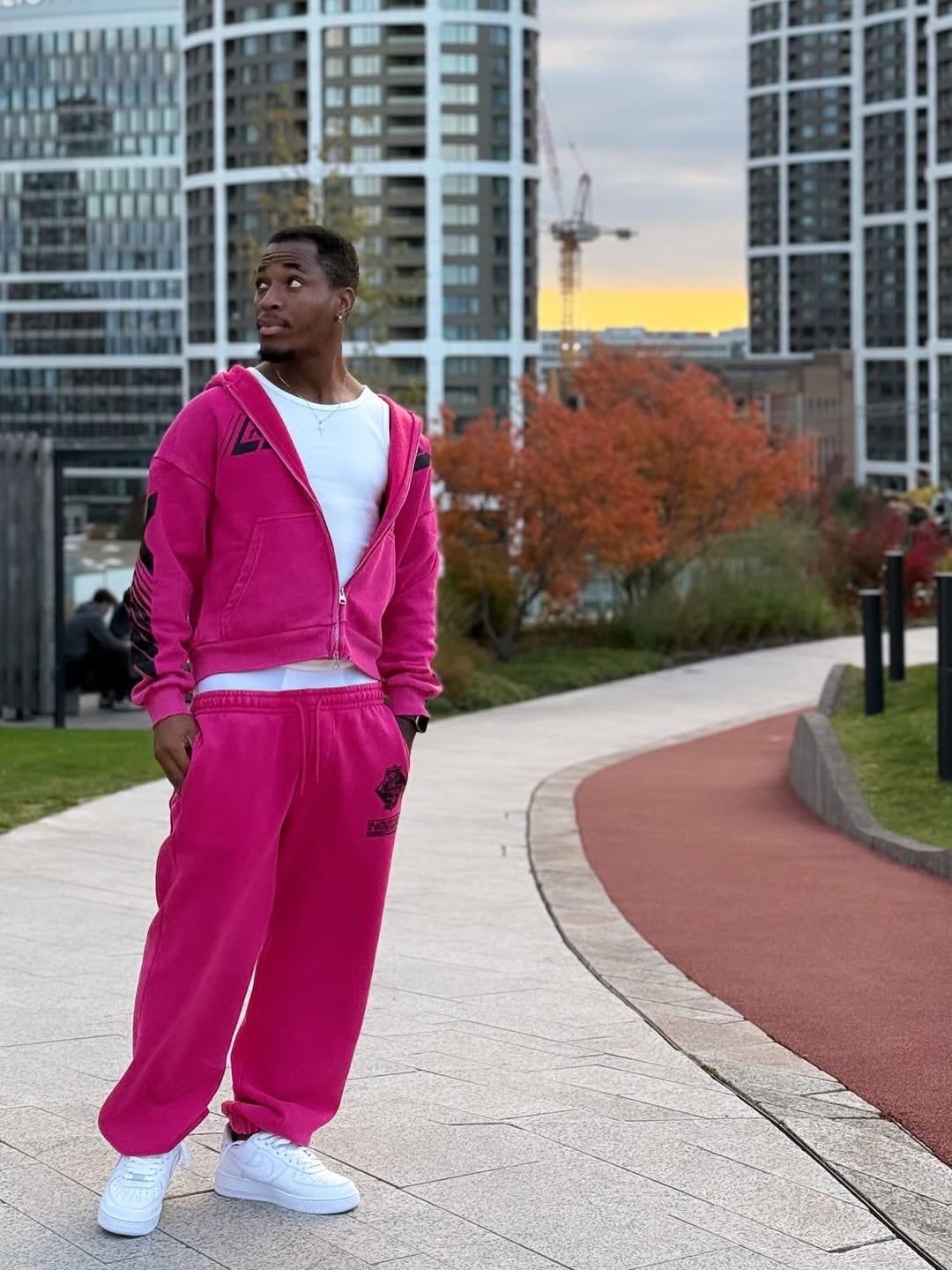 El delantero nigeriano tendrá su primera experiencia en el fútbol sudamericano (Instagram: johnson_nsumoh1)