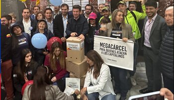 Diego Molano es candidato a la Alcaldía de Bogotá