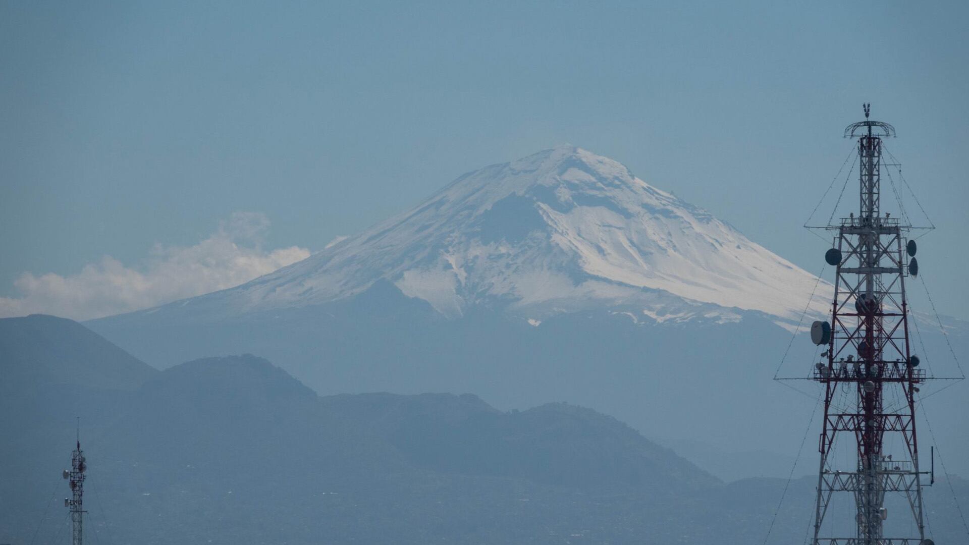 Las condiciones meteorológicas favorecen la presencia de nieve o aguanieve en zonas altas. (Cuartoscuro)