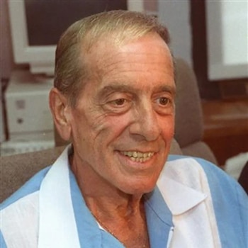 En 1962, tras ser arrestado,