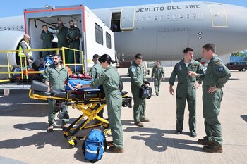 Avión medicalizado que repatriará a