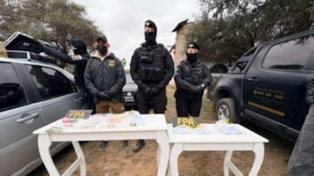 Desarticularon una fiesta clandestina en Córdoba y secuestraron varias dosis de droga