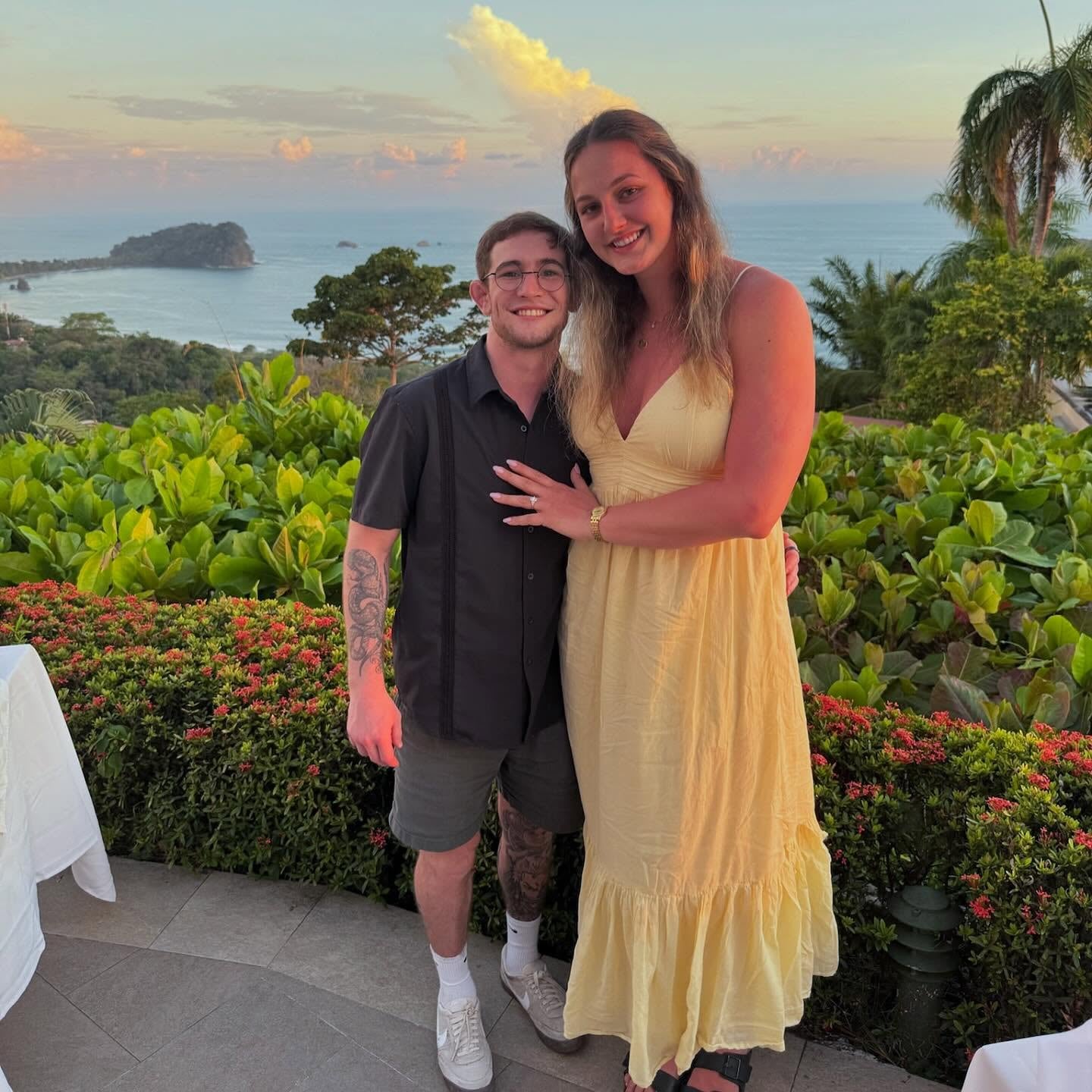 Ellie Holzman admitió que al principio frenó la relación con Lucas Byrd por sus prejuicios sobre la diferencia de altura (Instagram)