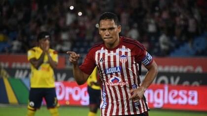 Carlos Bacca cada vez más cerca de ser el máximo goleador colombiano de la historia: así va la tabla de máximos anotadores
