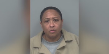 El caso sin resolver de Georgia se reactivó cuando Carmen Marie Hunt quedó involucrada en otro apuñalamiento en Lawrenceville en 2022 (Departamento de Policía del Condado de Gwinnett)