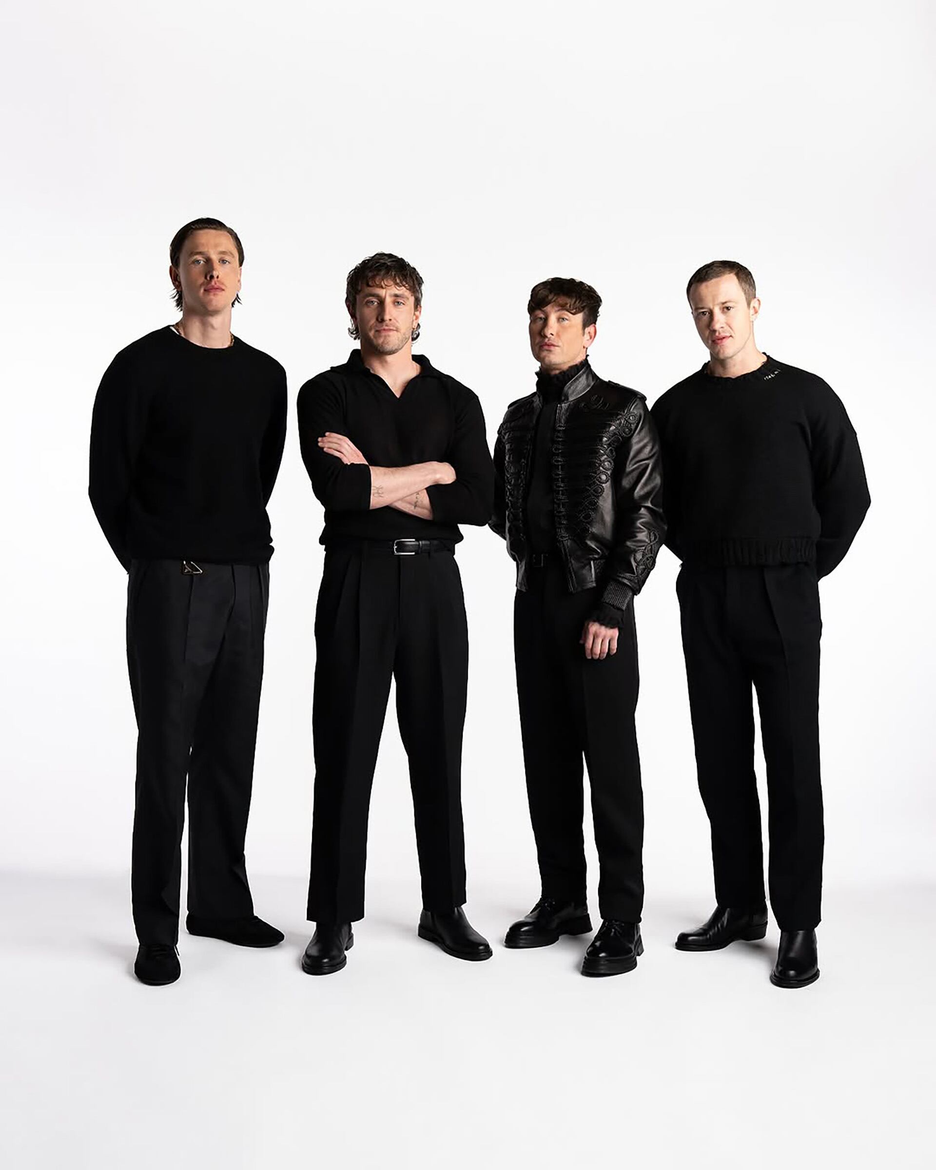 Para interpretar a John Lennon, Dickinson perfeccionó su destreza con la guitarra y se preparó junto a Paul McCartney y un elenco destacado (Sony Pictures)