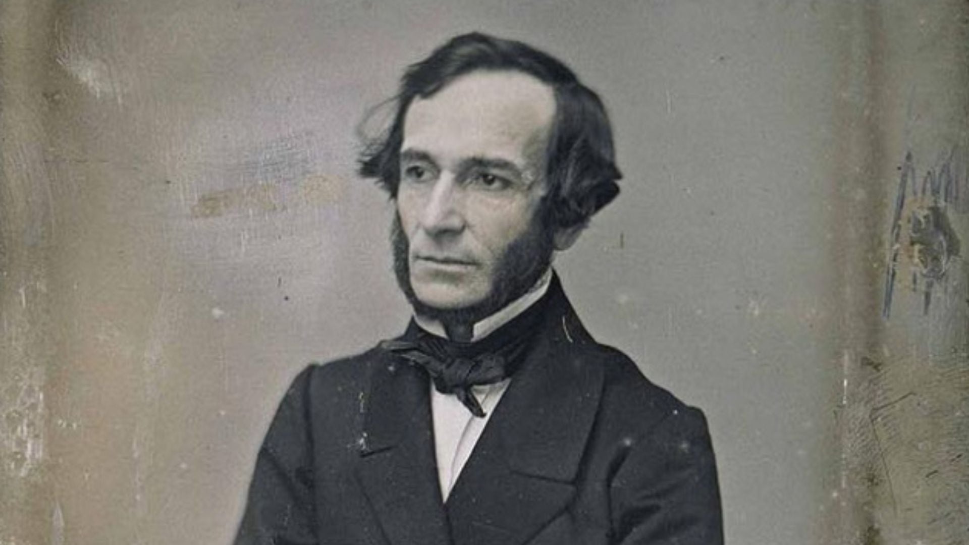 Juan Bautista Alberdi propuso un control en el sistema electoral para atenuar la fuerza del voto directo. (foto: Wikipedia/William George Helsby)