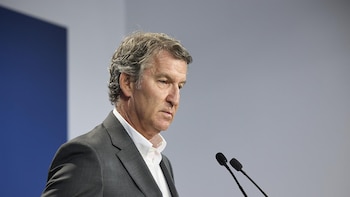 Feijóo habla con Edmundo González