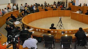 Concejales de Medellín casi terminan