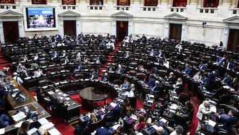 Uno por uno, cómo voto cada diputado a la reforma de la ley de Glaciares