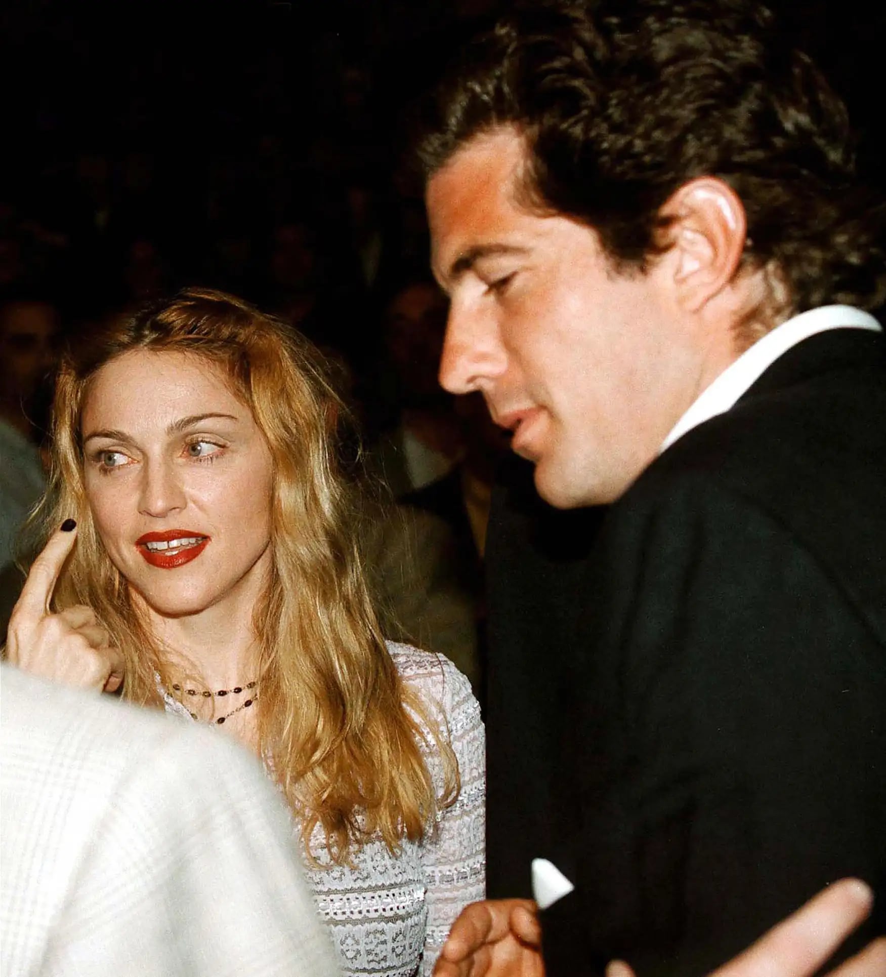John F. Kennedy Jr. le propuso a Madonna posar para la portada de su revista. GTRES/Shutterstock