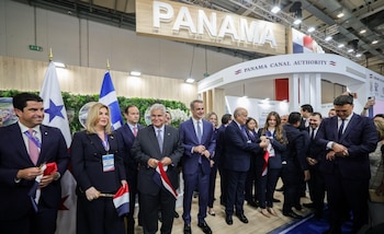 El presidente, José Raúl Mulino, inauguró el pabellón de Panamá en la feria marítima internacional Posidonia 2026, que se celebra en Grecia. (Presidencia Panamá)
