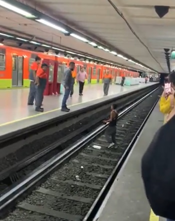 Usuarios captaron a una persona