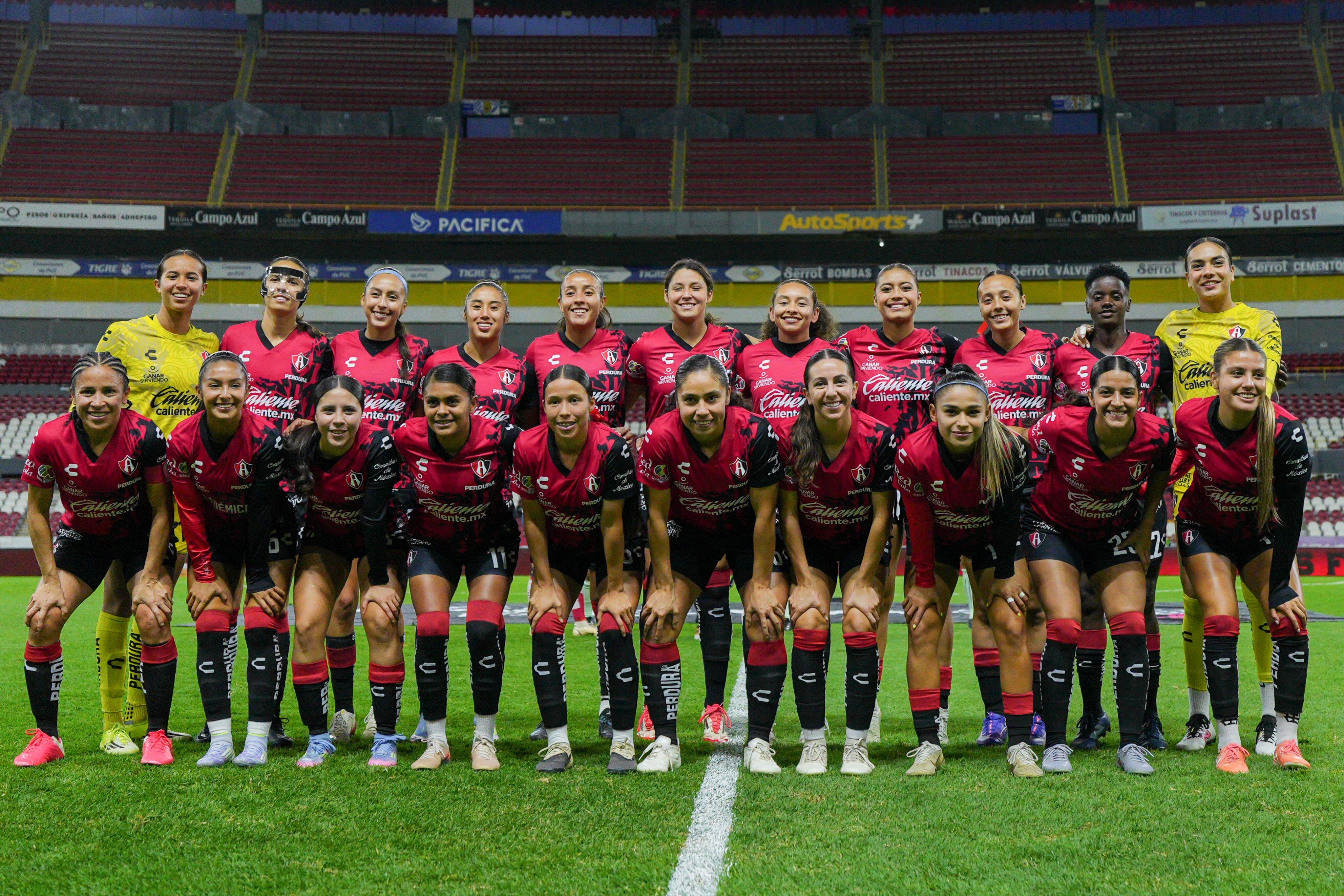 El torneo ha sido complicado para las rojinegras, pero buscarán arrebatarle los puntos a sus más grandes rivales. (TW Atlas Femenil)