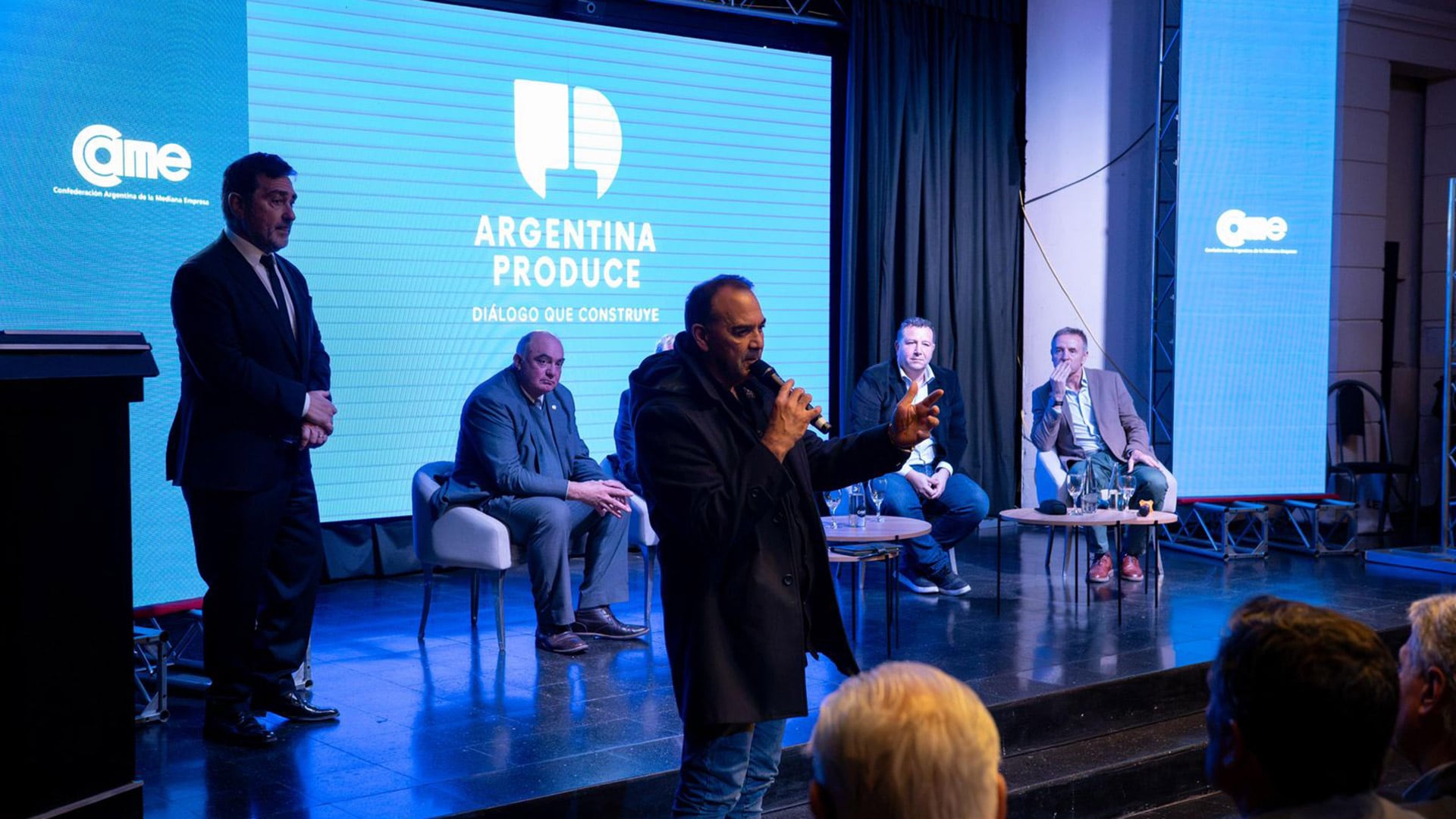La CGT y entidades empresariales elaboraron un documento que reivindica el diálogo social