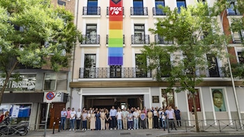 El PSOE defiende su modelo de país que "avanza, protege y funciona", frente al del PP y Vox "que divide y retrocede"
