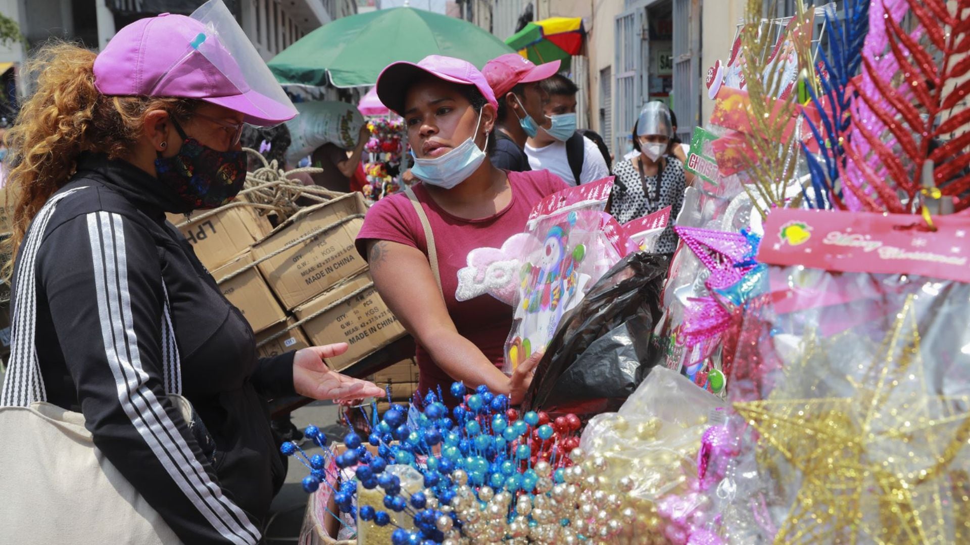 Utilizar redes personales y páginas oficiales de marcas son medidas esenciales para prevenir la exposición a amenazas cibernéticas. (Andina)