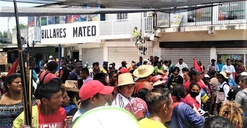 La protesta en la entrada