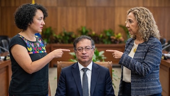 Isabel Zuleta aseguró en un video que Gustavo Petro sigue siendo presidente y provocó hasta advertencias de investigaciones en la Procuraduría: “No lo admito”