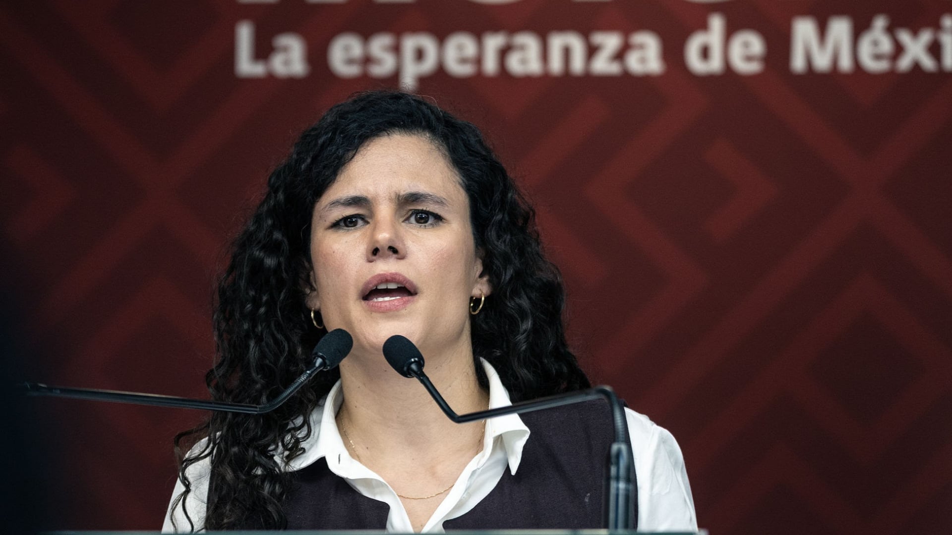 Luisa María Alcalde, presidenta nacional del partido Morena