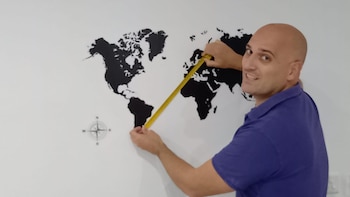 Vive con su mujer Anna