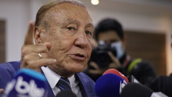 Rodolfo Hernández, de gira por