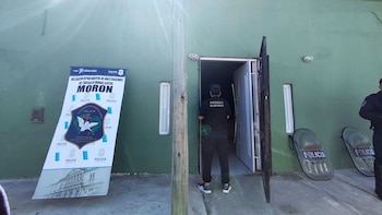 Desarticularon a una banda narco que facturaba más de 80 millones de pesos al mes por venta de drogas y compraba propiedades y autos de lujo