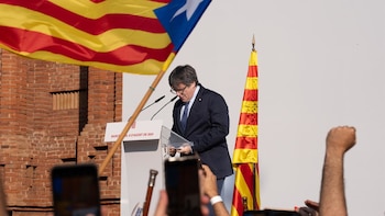 Fiscalía pide reabrir la causa a los tres mossos investigados por la huida de Puigdemont
