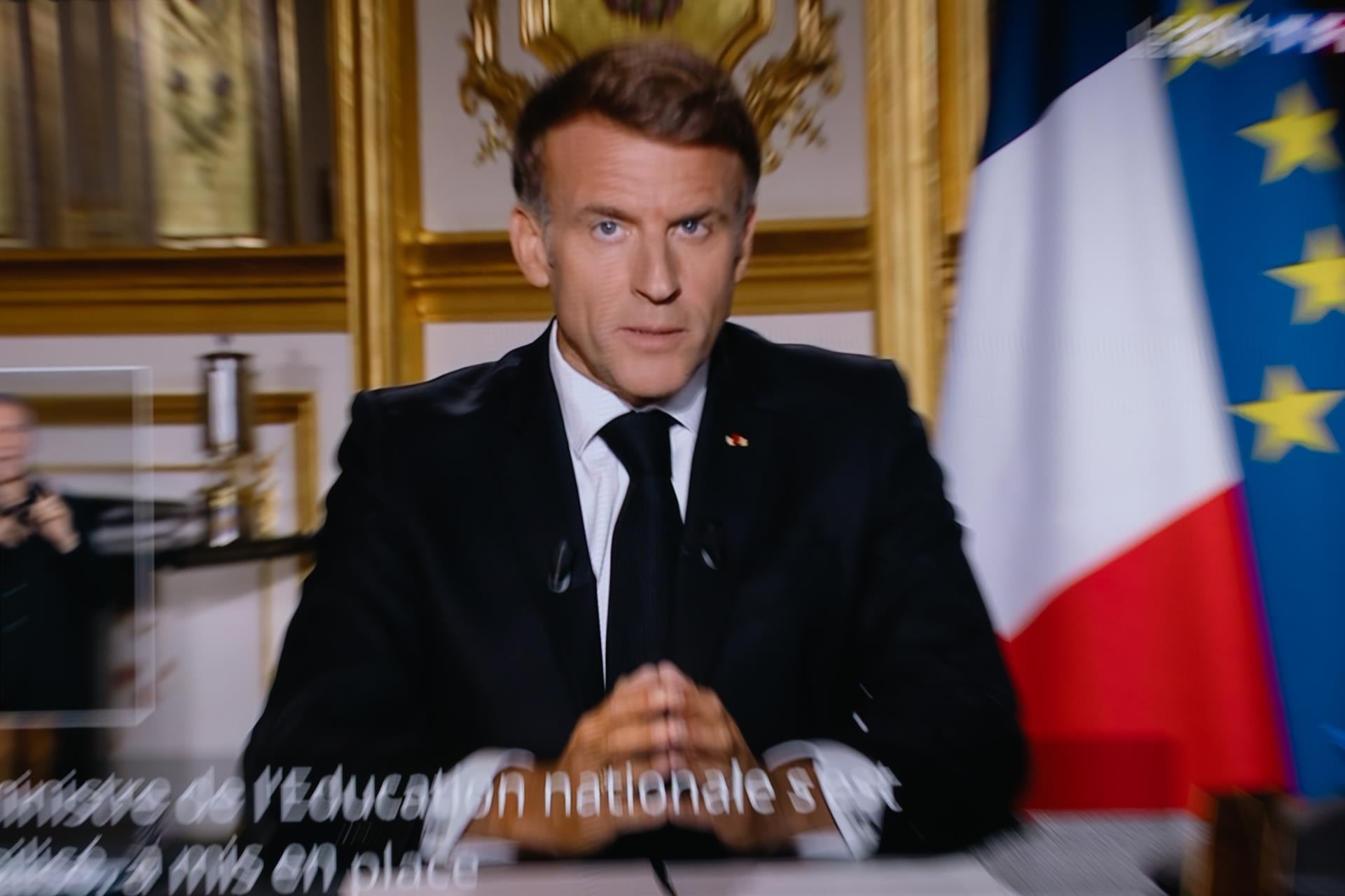 Macron acuerda con Emiratos y Bahréin un suministro adicional de 200.000 toneladas mensuales de diésel