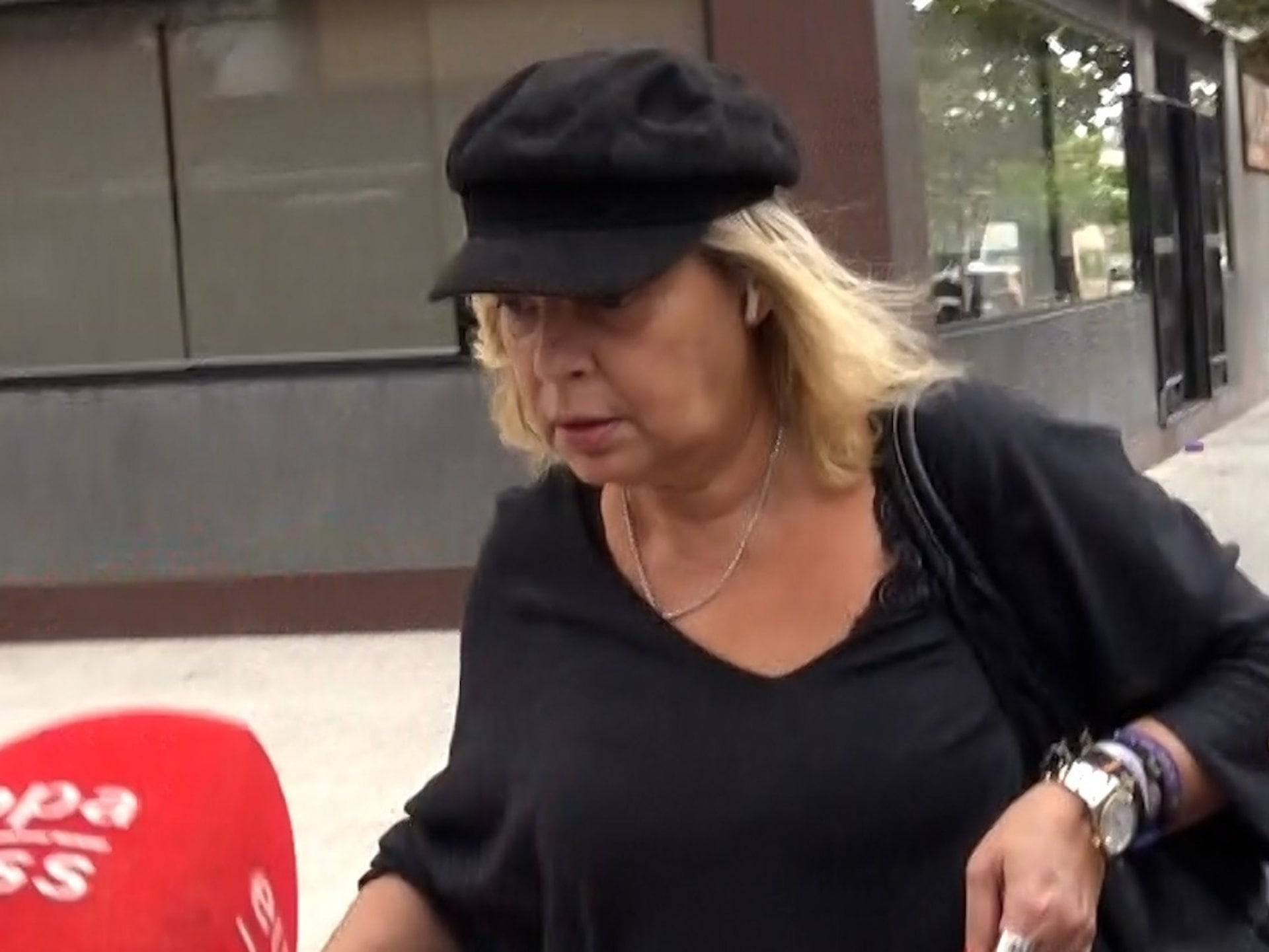 Terelu Campos prefiere callar respecto a la última reacción de Mar Flores a su opinión sobre las memorias