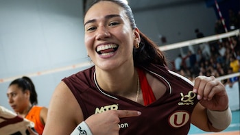 Aixa Vigil tras su debut con Universitario en la Liga Peruana de Vóley 2026/2027: “Fue un momento bonito que siempre voy a recordar”