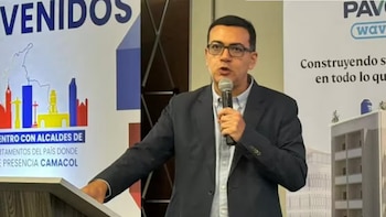 Julián Buitrago responde a cuestionamientos por su llegada al DNP y habla de la reconstrucción tras el terremoto