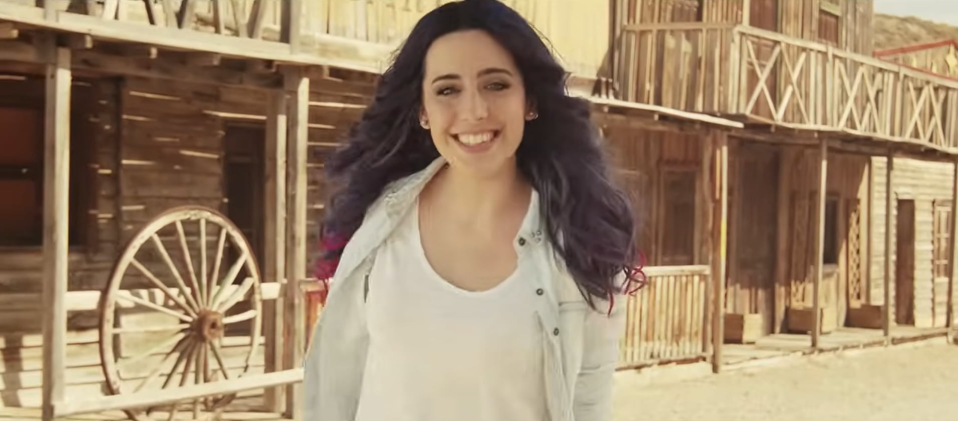 Sonia Gómez en el videoclip de la canción