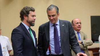 Espinosa, Ortega Smith y otros