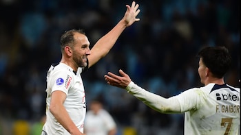 Hernán Barcos, heroico en dos