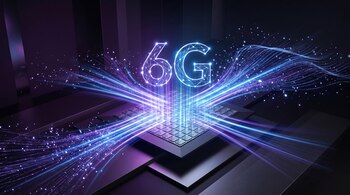 El número 6G en luces neon y azul violeta sobre un chip o teclado de ordenador. Haces de luz irradian desde el centro, con partículas brillantes.