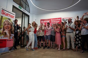 Yolanda Diaz llega junto a