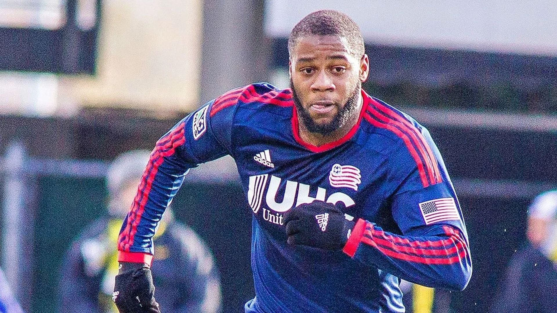 Andrew Farrell debutó con NE en el 2013 y desde entonces se hizo de un lugar inamovible. - Crédito: MLS