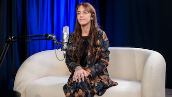 Ellas - Lola Carneiro
