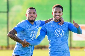 Sergio Peña junto a Martin